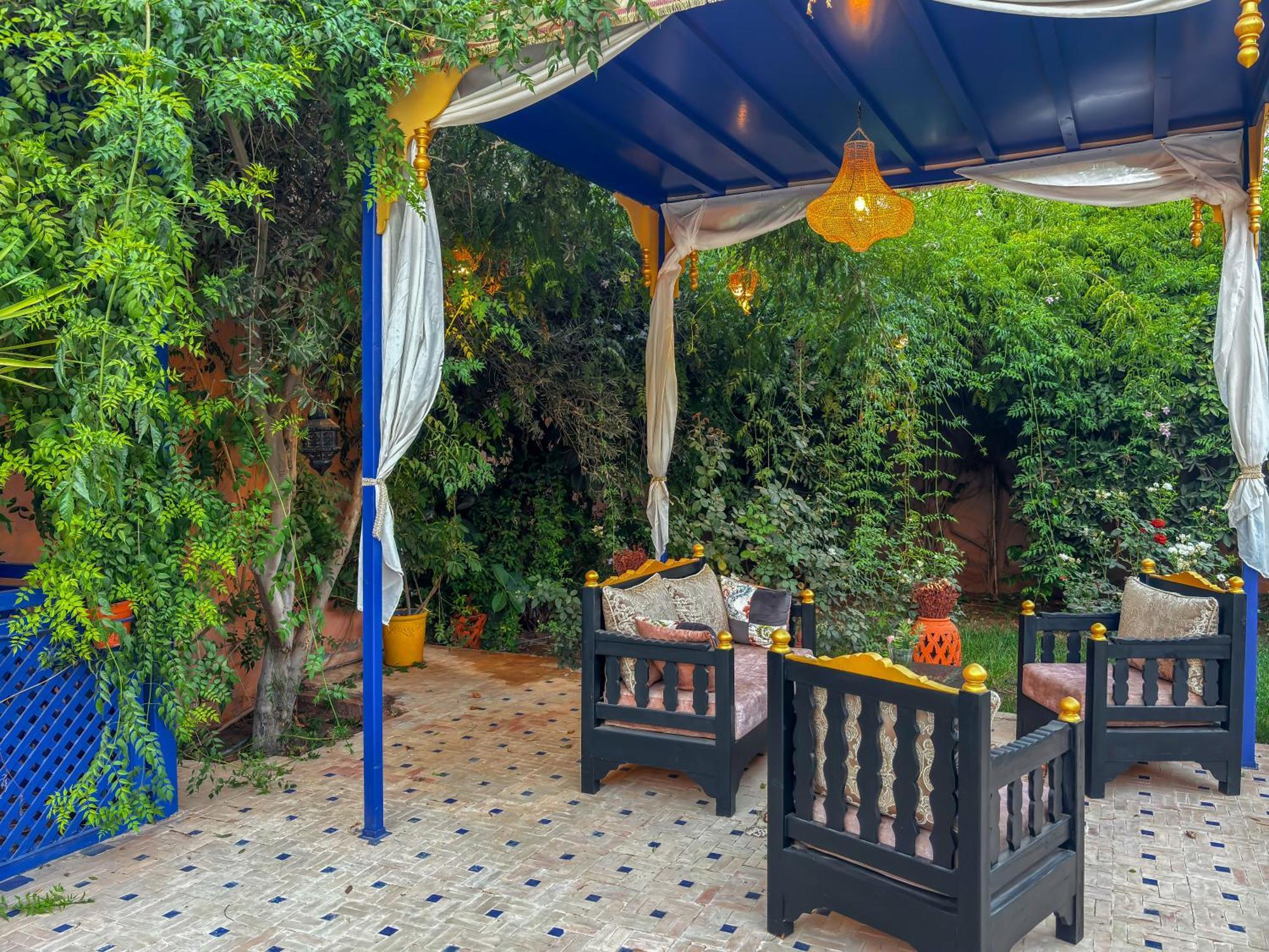 マラケシュ Le Bleu Houseヴィラ エクステリア 写真